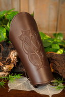 Brazalete de cuero con motivo vikingo L, protector de antebrazo, marrón