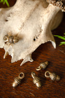 Bottoni a ghianda del XV secolo, set di cinque pezzi, bronzo