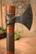 Viking Daneaxe met runen, type M, semi-scherp