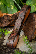Keltische riemhouder voor bekers, bruin