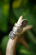 Perla per barba celtica con spirali, bronzo argentato