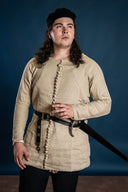 14de eeuwse pourpoint Charles de Blois, linnen, naturel