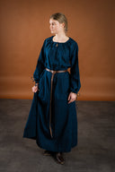 Matilda middelalderlig chemise, underkjole, blå