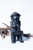 Statuetta di Thor Eyrarland, nero