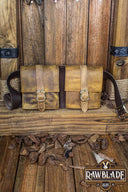 Tapferer Beutel mit Doppelgürtel - verwittert