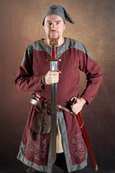 Geborduurde Norgaard tuniek, rood