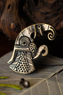 Germansk korpbroche Gotland, höger, brons