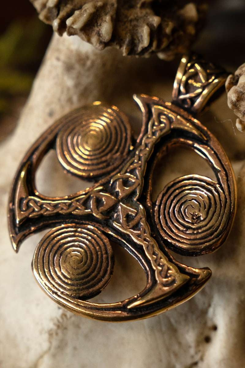 Keltische triskelion amulet