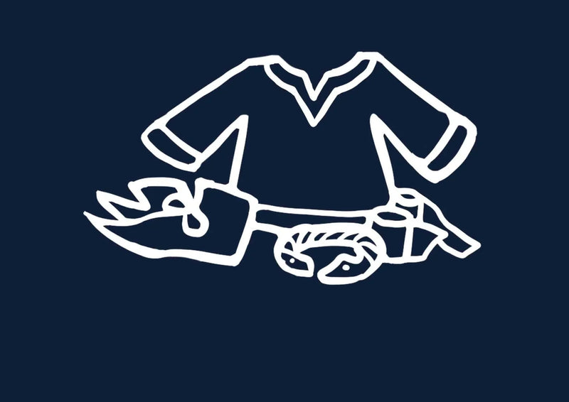 Een tekening van een tuniek, een paar schoenen, sieraden en een tasje.