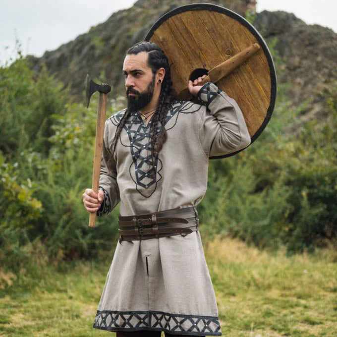 Fantasy en LARP tunieken en blouses