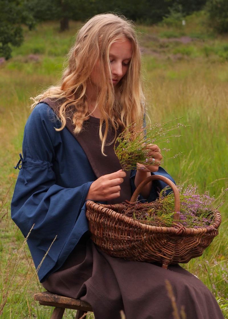 Medieval surcotte Isabeau, brown