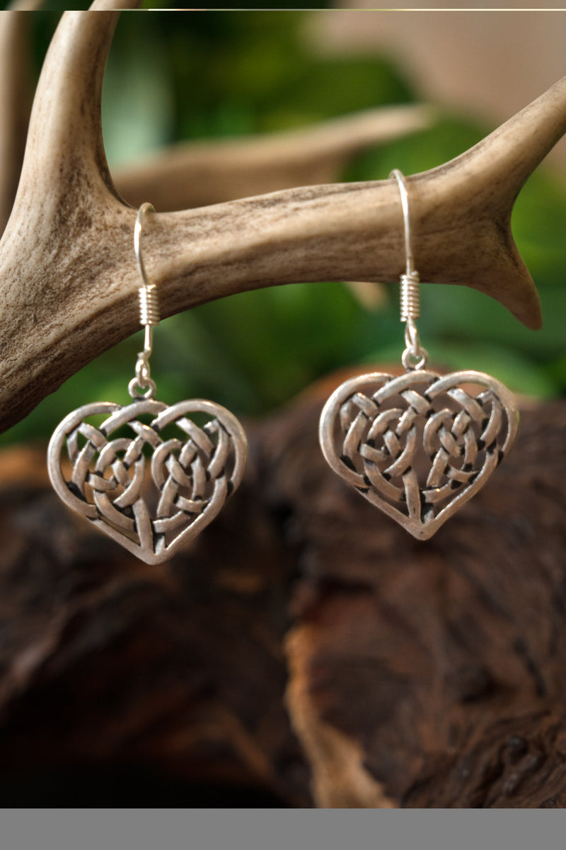 Boucles d'oreilles avec cœur celtique, bronze argenté 