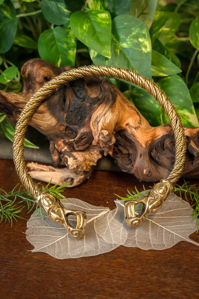 Viking torque z smokami, mosiądz 