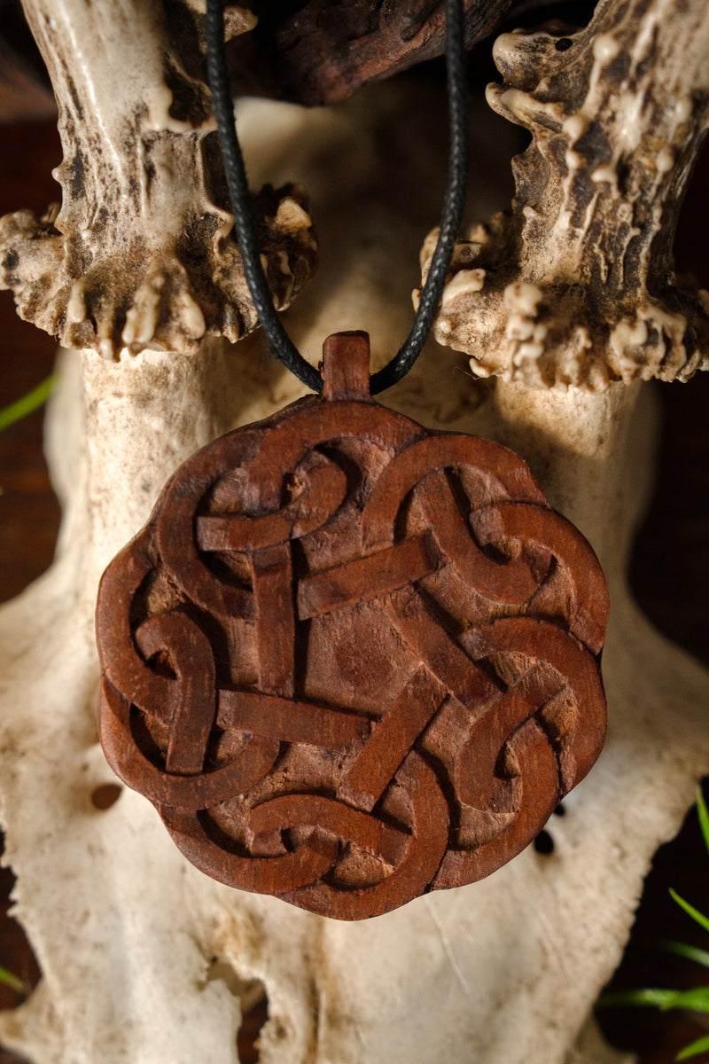 Celtic knot pendant, wood