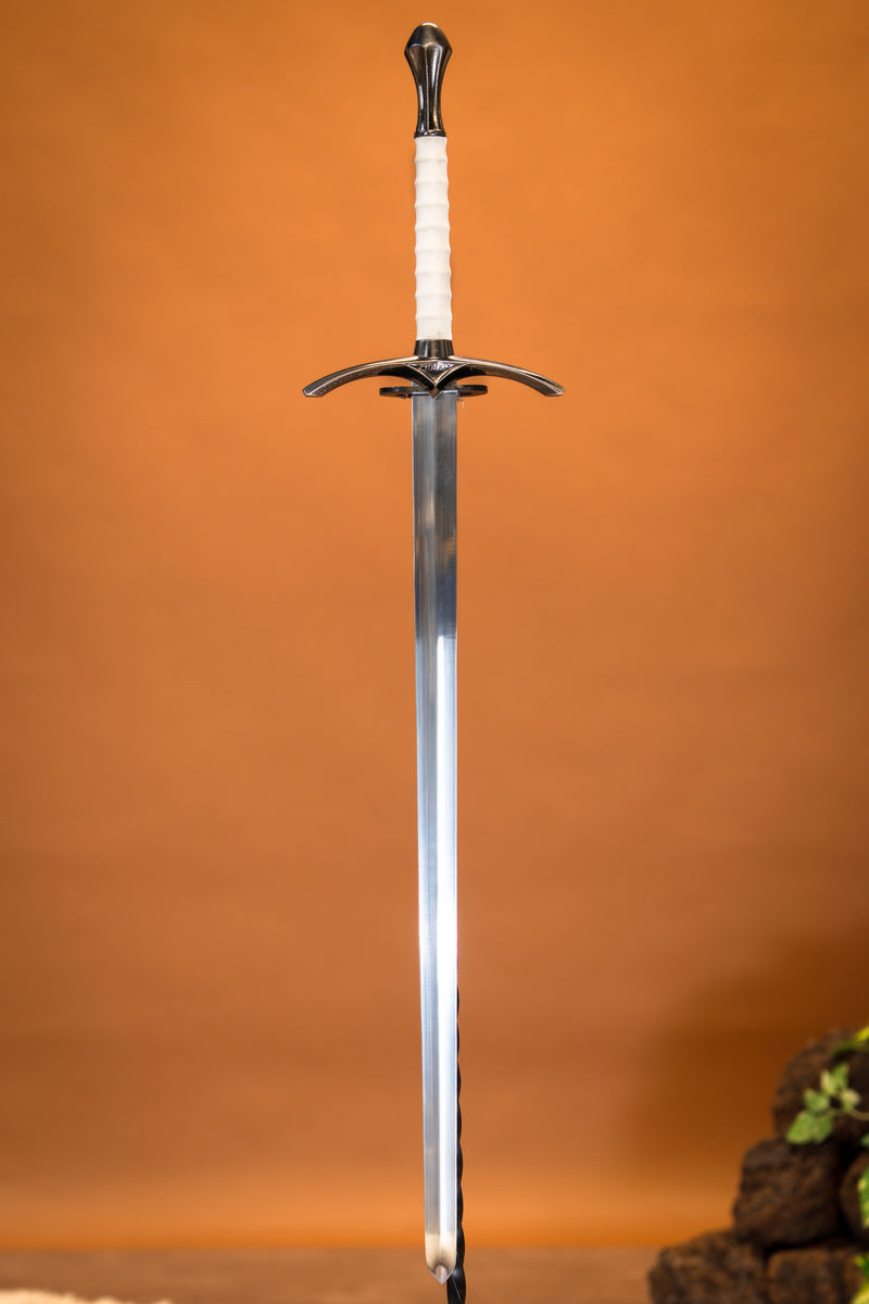 Middeleeuws zwaard Adegar, semi-scherp