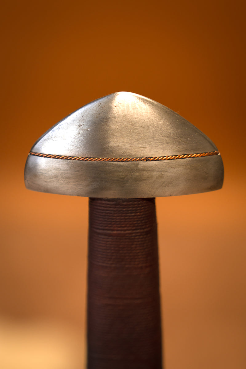 Viking zwaard type H, enkelsnijdende kling, semi-scherp