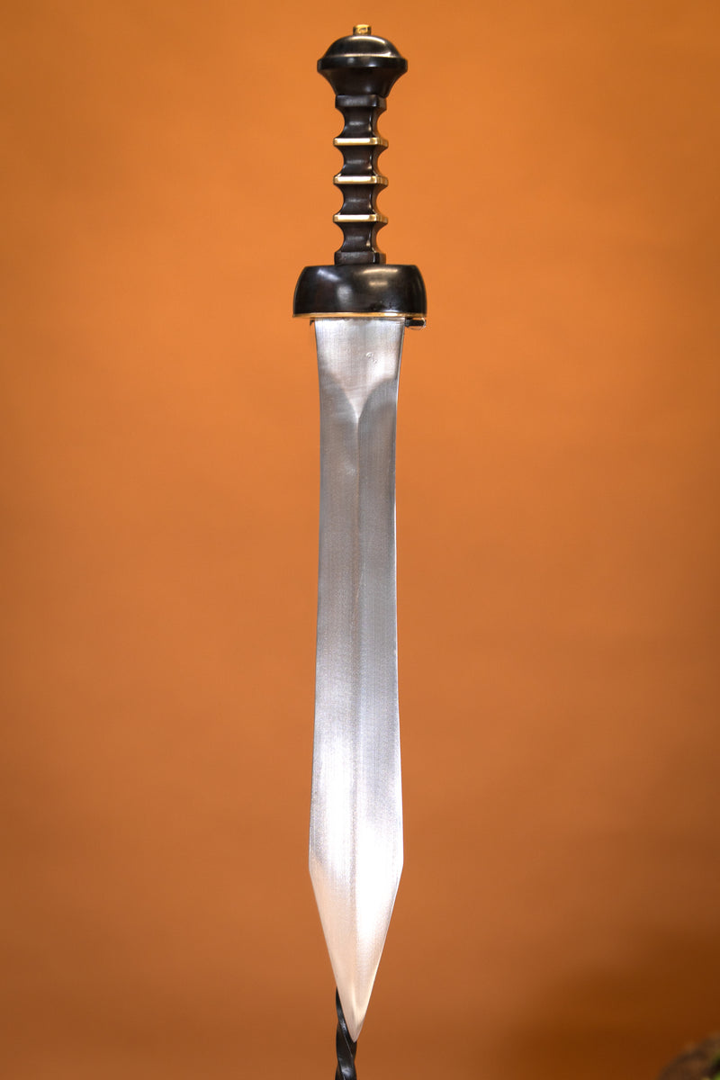 Roman gladius, Mainz type, semi-sharp