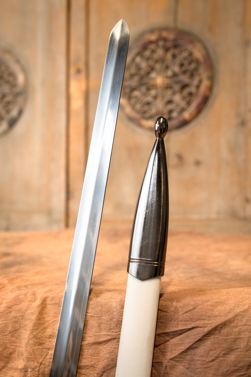 Middeleeuws zwaard Adegar, semi-scherp