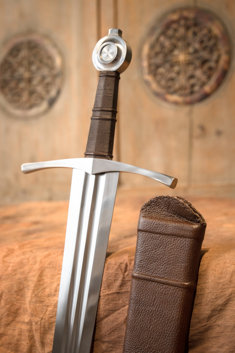 Médiéval épée Oakeshott type XIV, semi-tranchant 