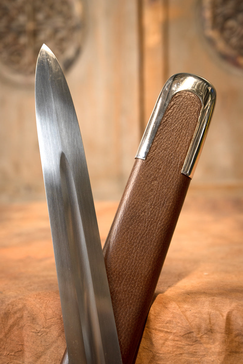 Viking zwaard type X, semi-scherp