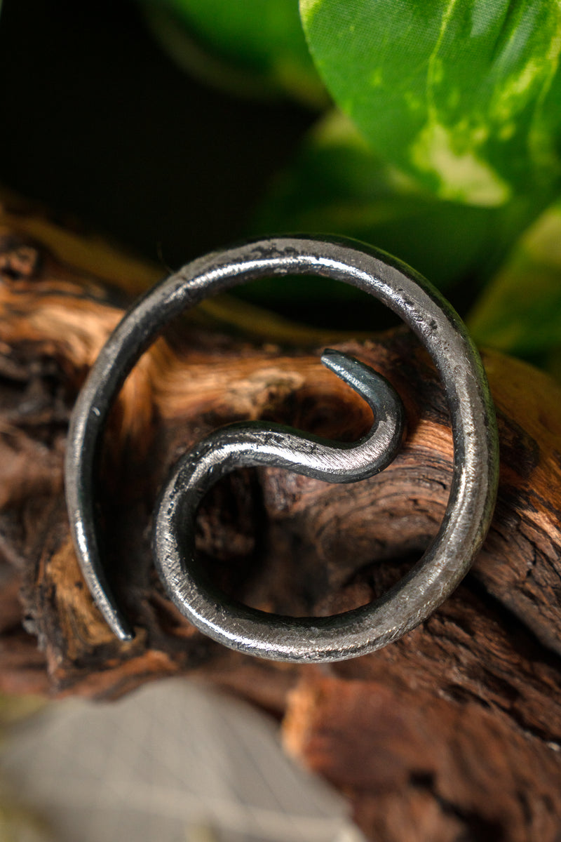 Spirale Fibel Lukka, Stahl 