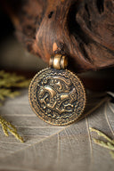 Bracteate amulet Zealand, bronze