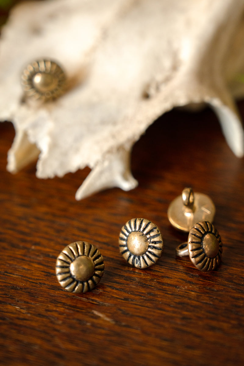 Bronzeknapper 1450-1600, sæt med fem stykker