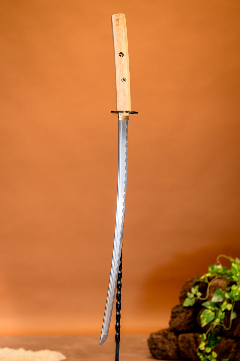 John Lee Shirasaya Katana, sharp