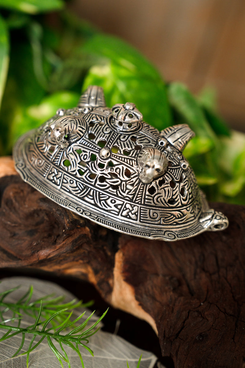 Viking schildpad broche Birka, graf 860, verzilverd, prijs per stuk