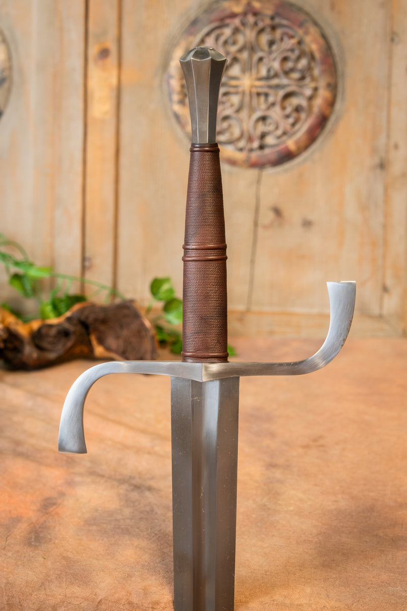 Allemand épée à deux mains, semi-tranchant 