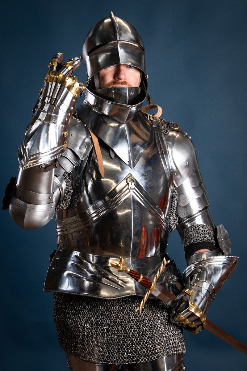 Luksus Gotisk stridshandsker, 1450-1500, messing, 1,2 mm 