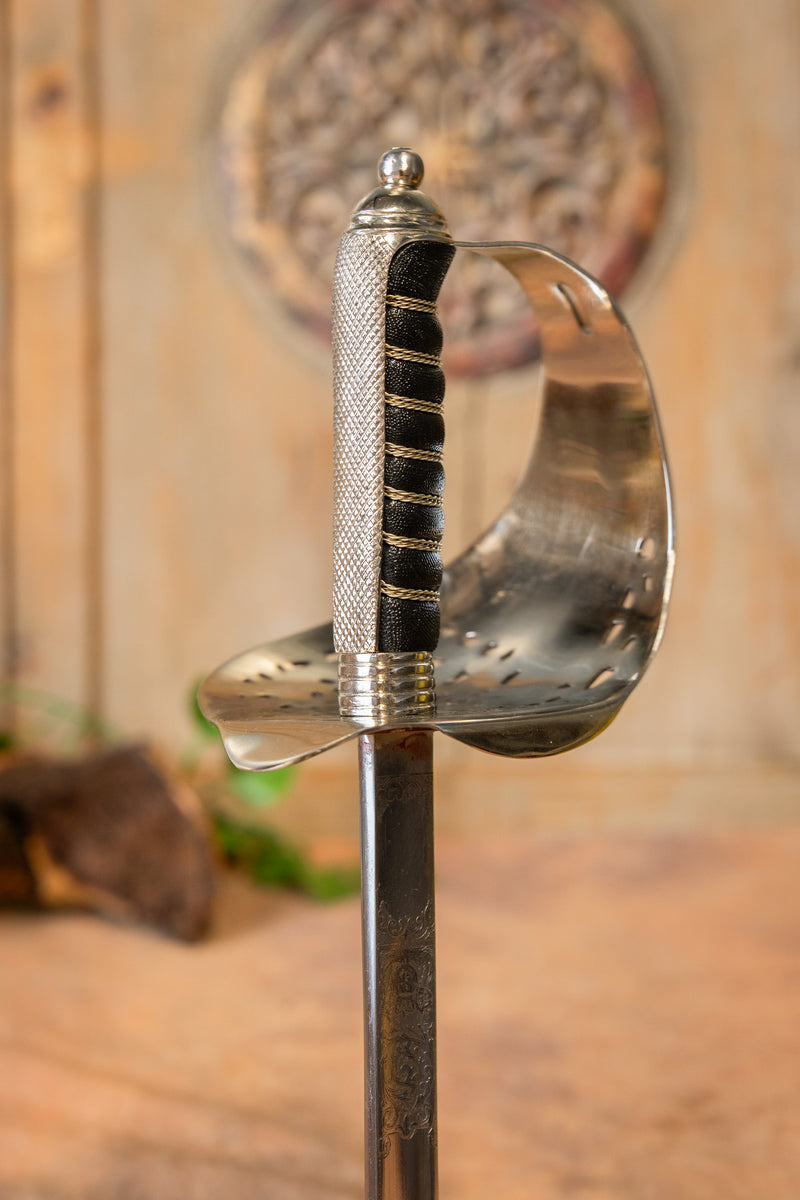 Sable de infantería británica 1897, semi-afilado 