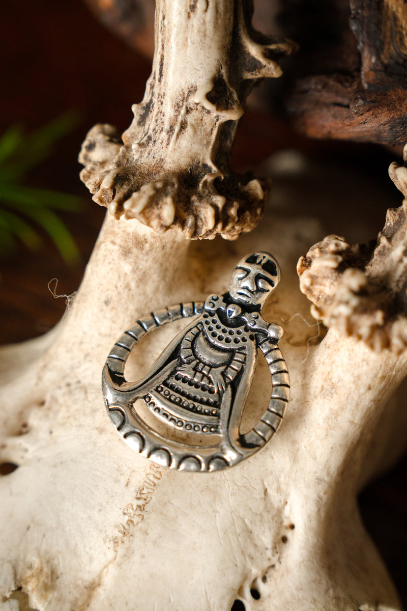 Amuleto vikingo Freya, bronce plateado 