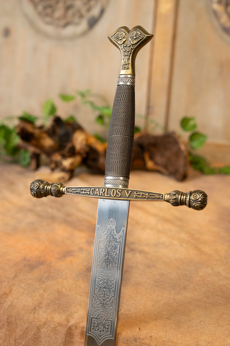 Karel de 5e zwaard, semi-scherp