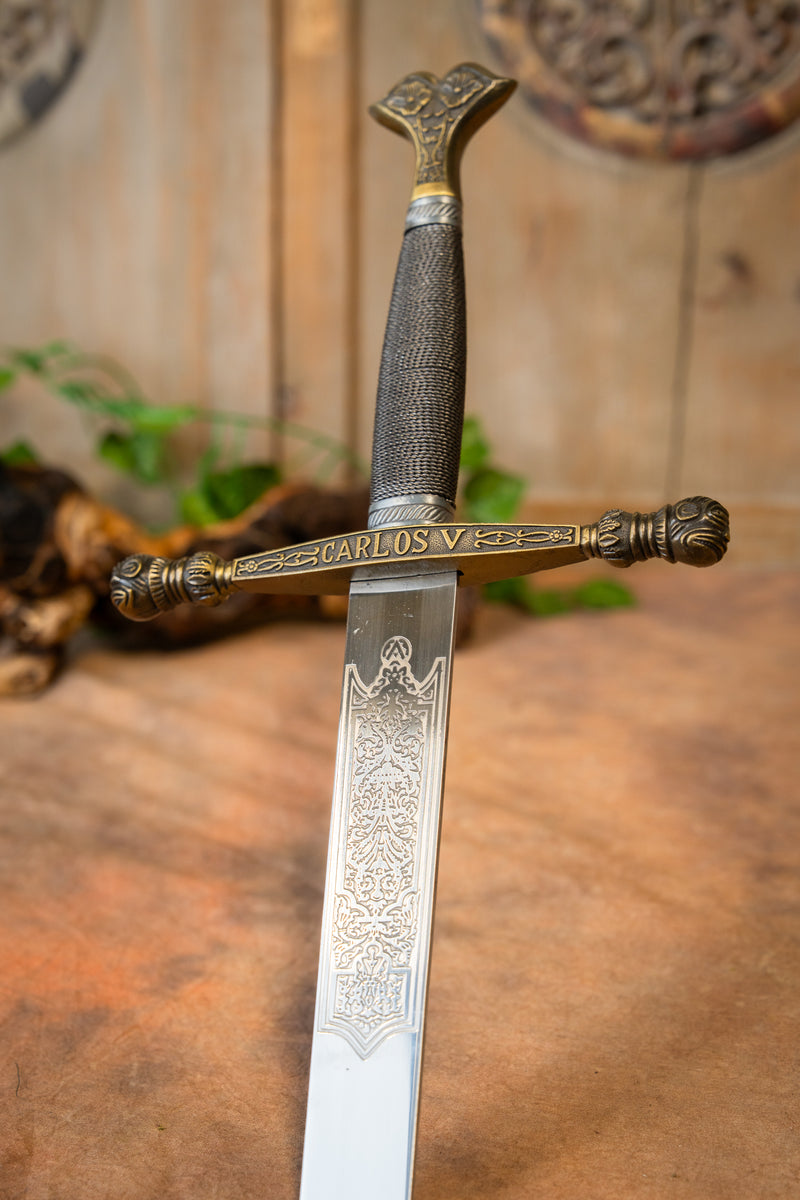 Karel de 5e zwaard, semi-scherp
