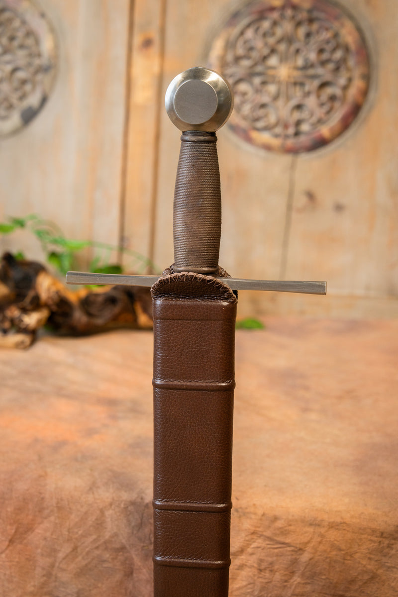 Kruisridder zwaard Oakeshott XIII, semi-scherp