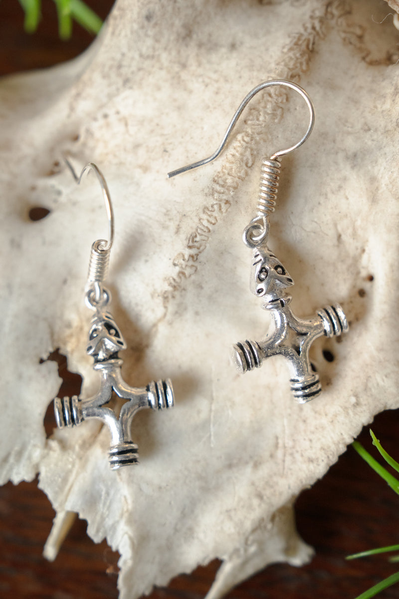 Örhängen Isländska Tors hammare, försilvrad brons 