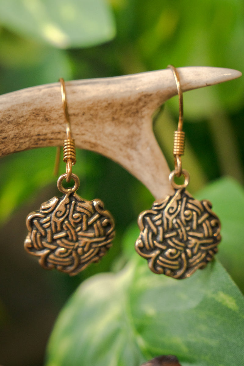Oorbellen Vikingknoop, brons