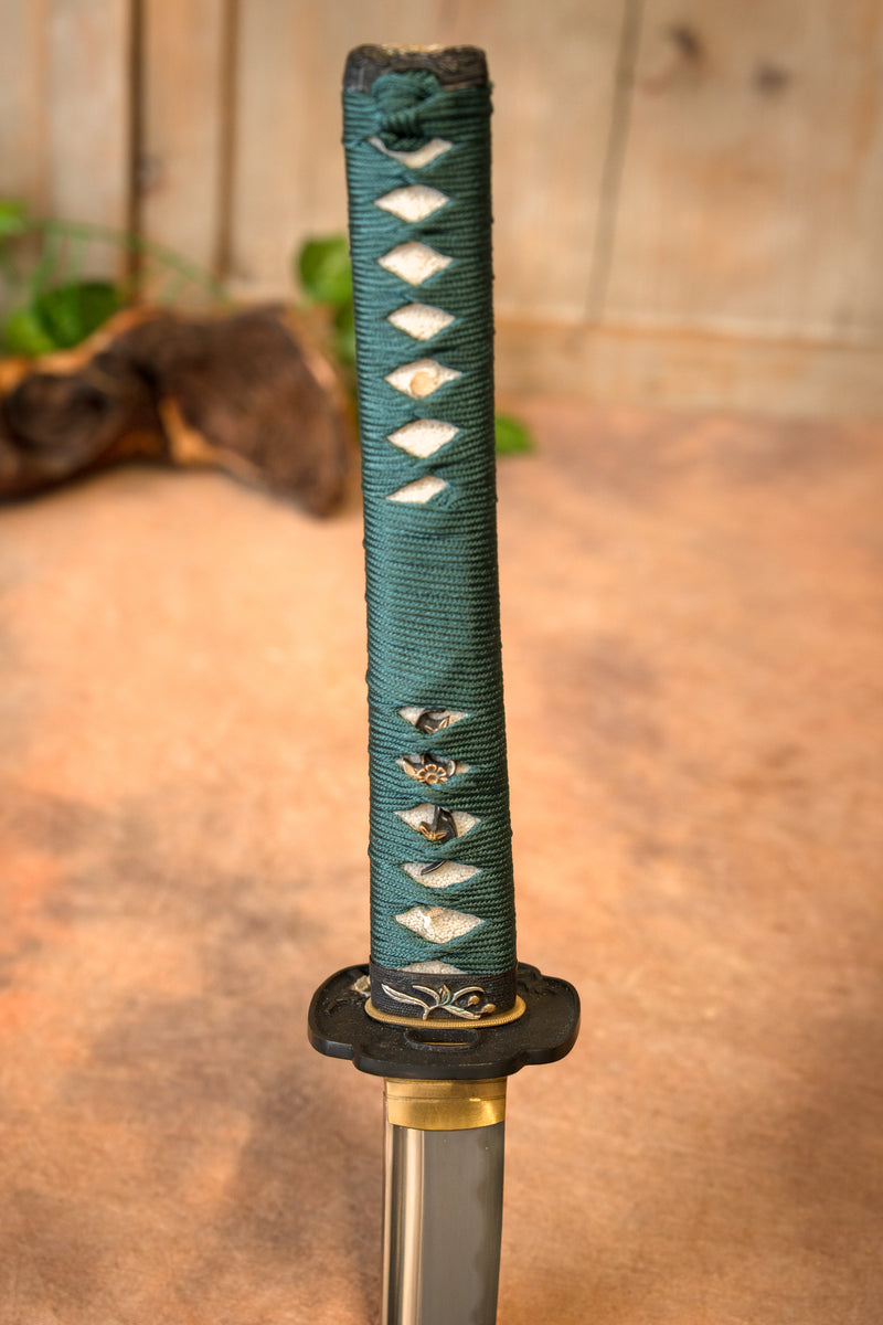 John Lee à la manière de wakizashi, tranchant 