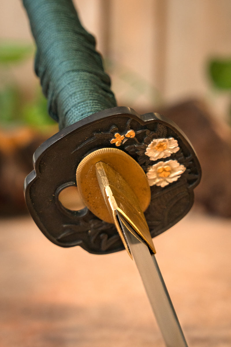 John Lee à la manière de wakizashi, tranchant 