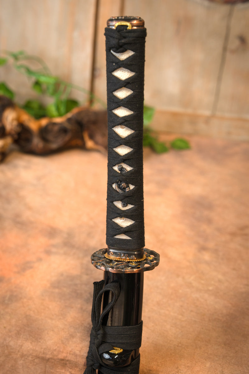 John Lee flor dorada wakizashi, afilado 