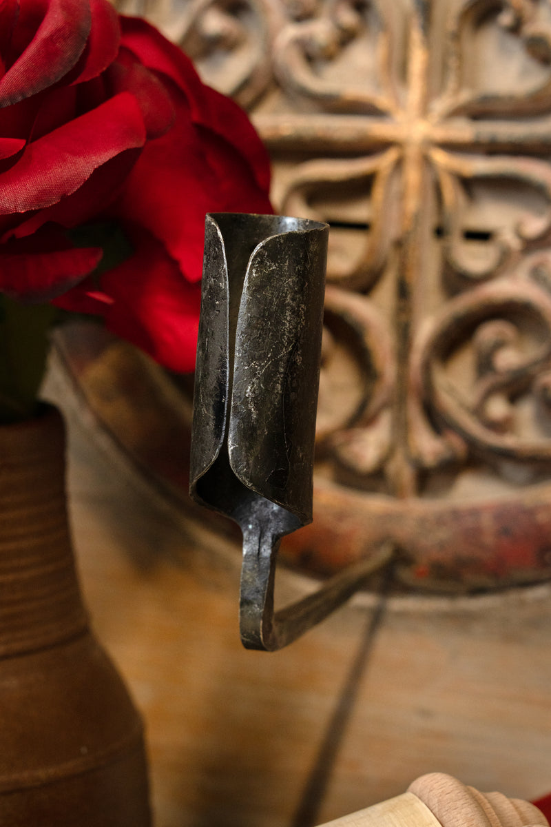 Middeleeuwse kandelaar (gebogen)