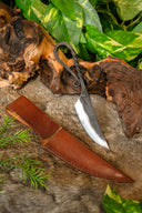 Prehistoryczny nóż z skręconym uchwytem