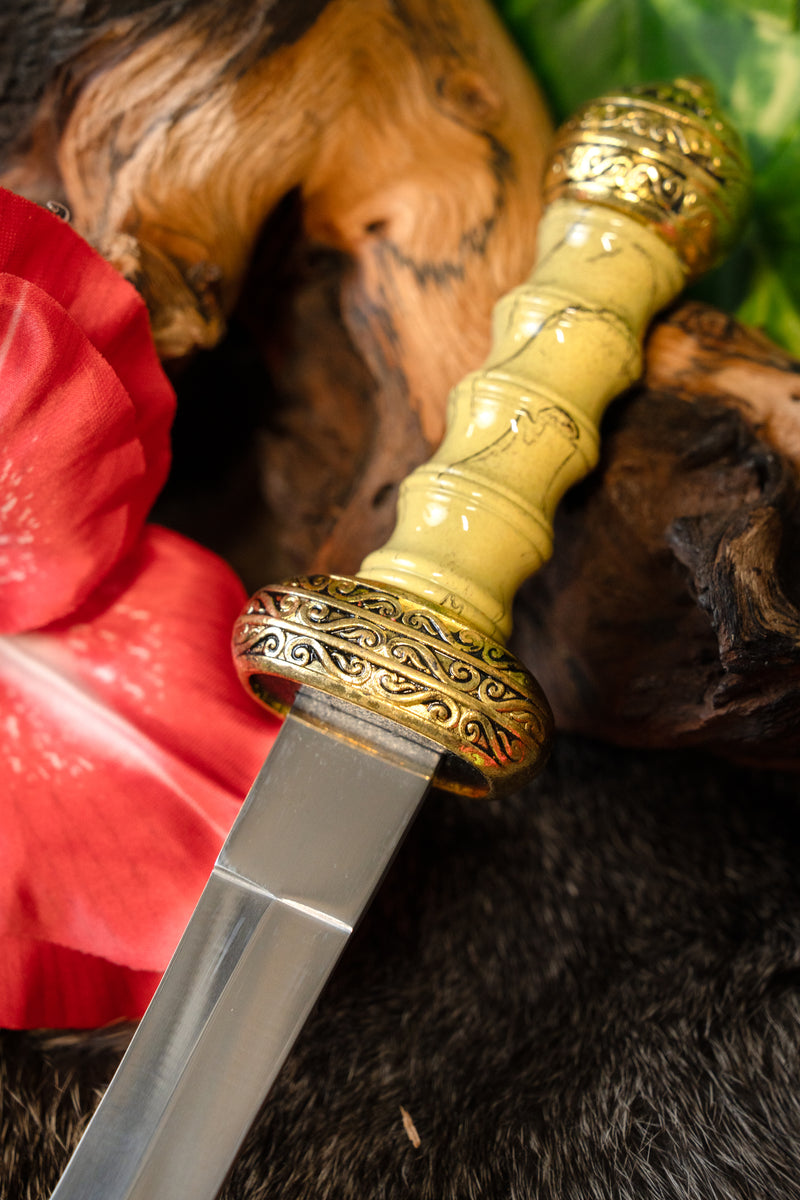 Romeinse dolk, semi-scherp