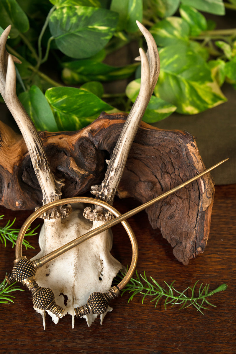 Stor vikingatids ringbrosch, brons 