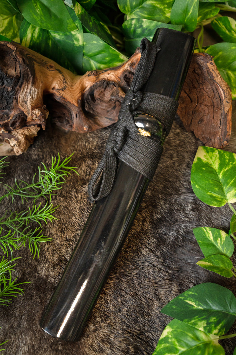 John Lee złoty kwiat tanto, ostry 