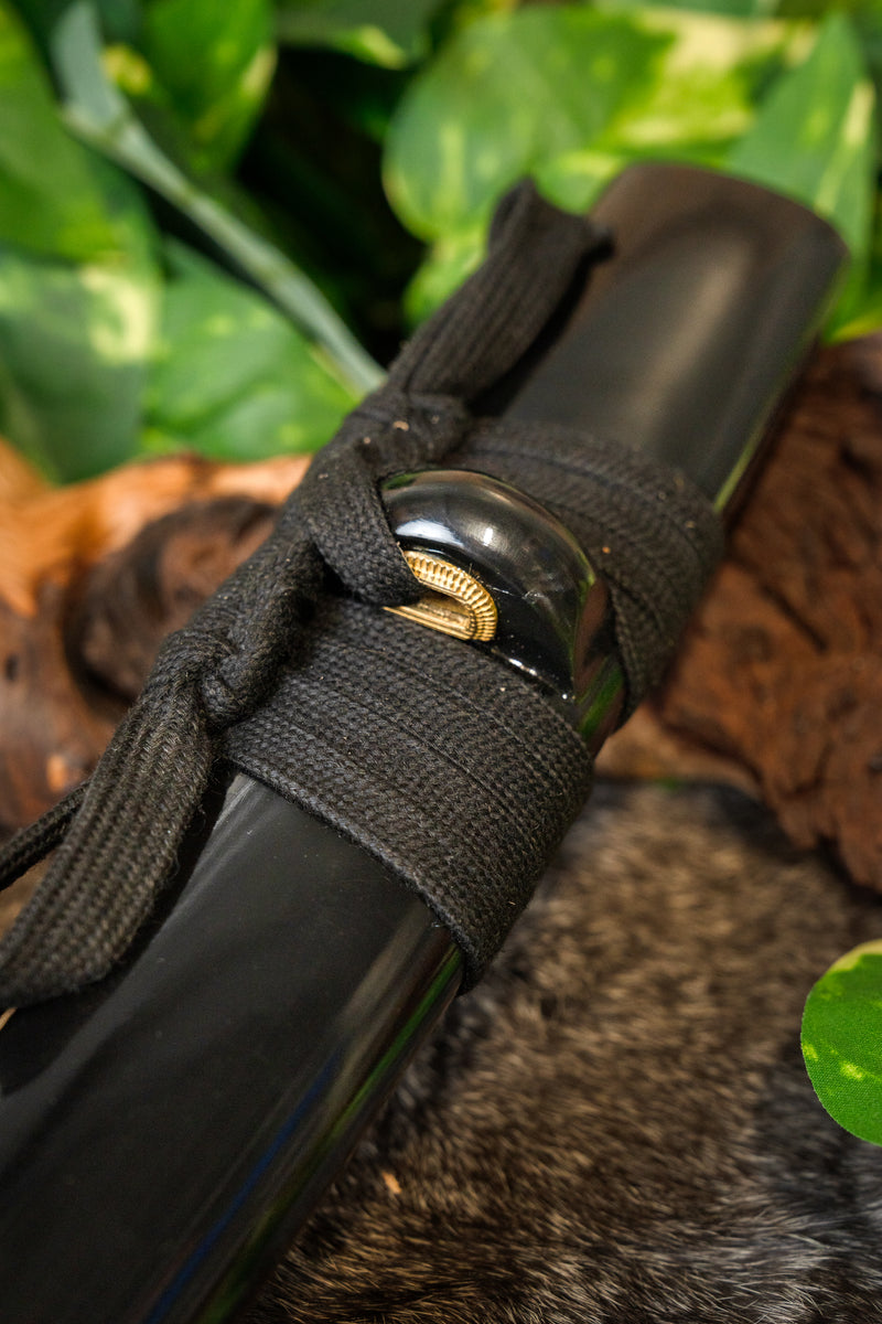 John Lee złoty kwiat tanto, ostry 