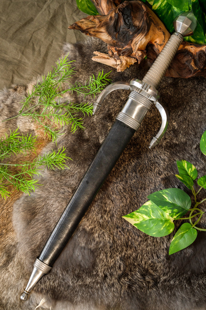 Main gauche, semi-scherp