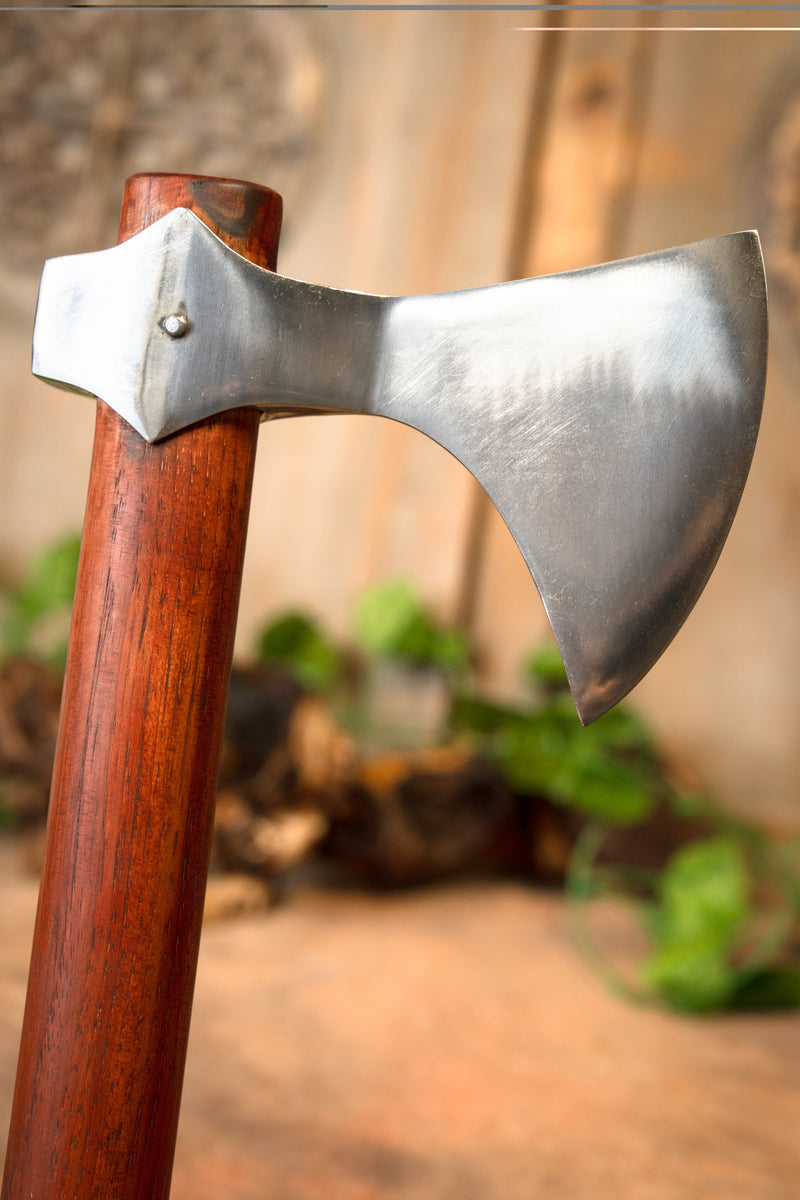 Viking skeggox, type B, semi-tranchant 