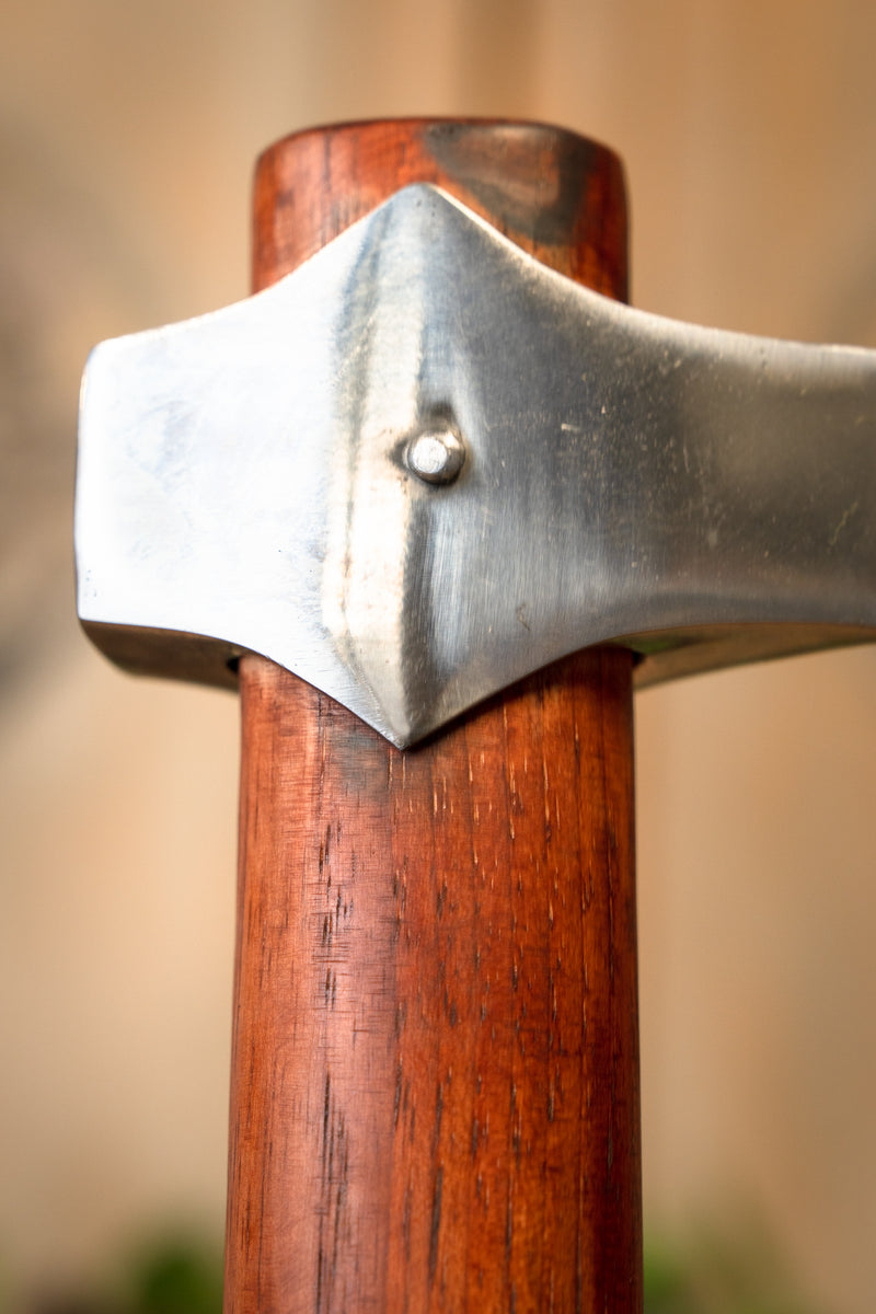 Viking skeggox, type B, semi-scherp